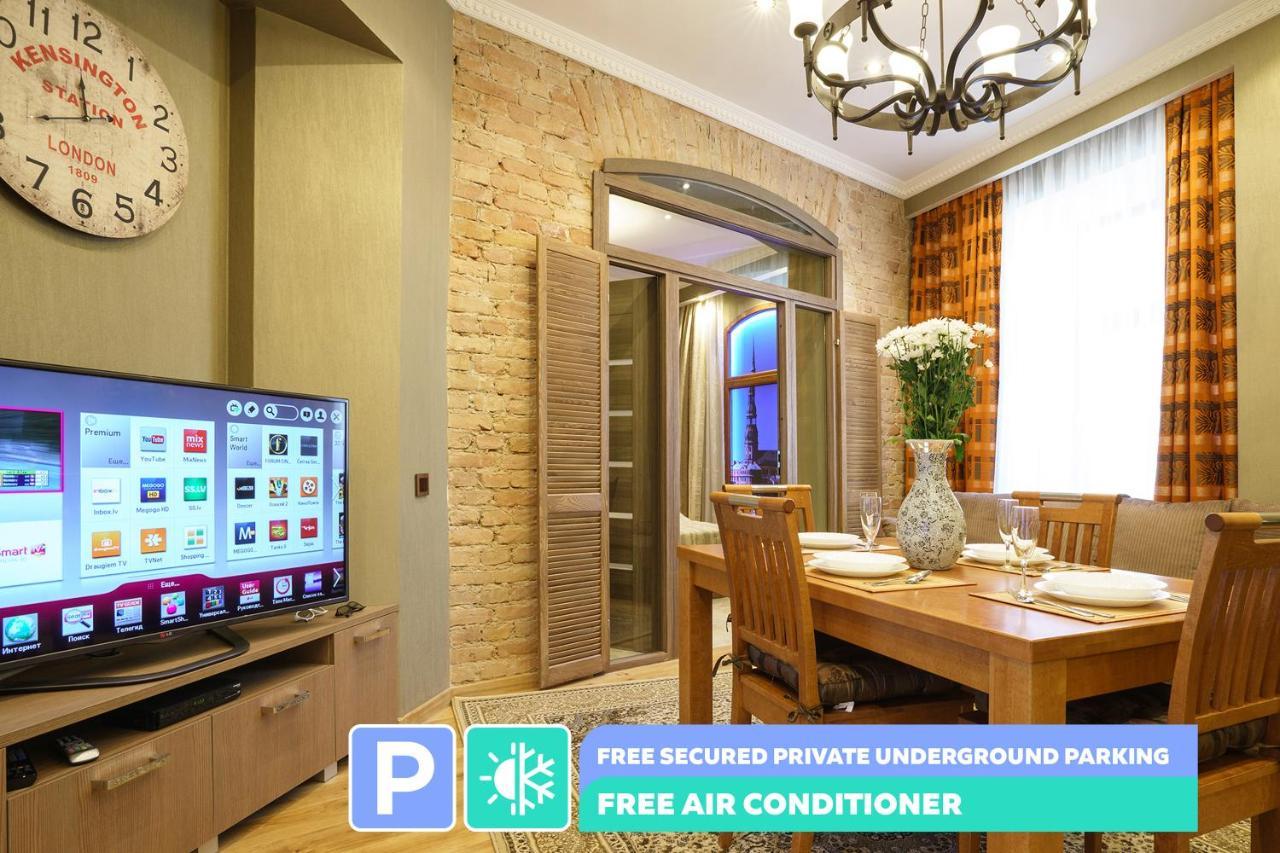 Oldrigaluxapart Free Parking Bagian luar foto
